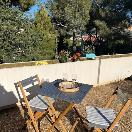 Double * Cassis