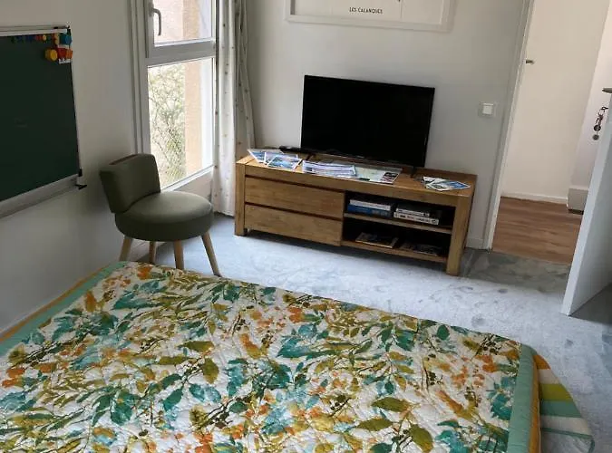 Double Homestay